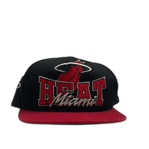 Miami heat hat baseball new era SnapBack youth size black red hardwood classics
